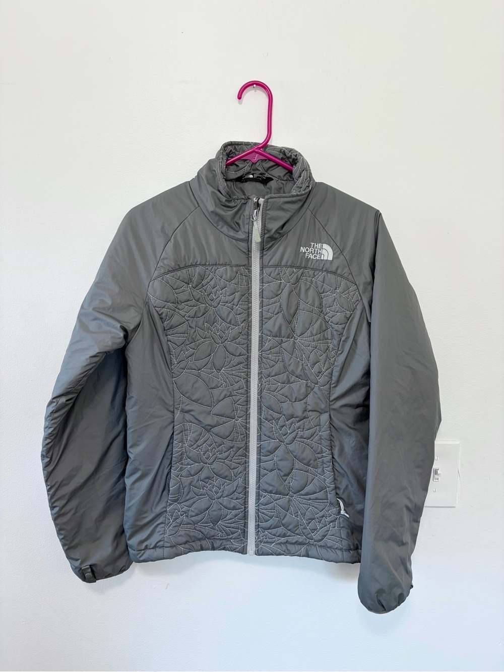 The North Face Catawissa Jacket in Gray- Size Small